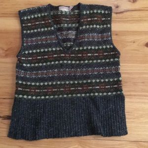Wool blend pullover men’s sweater vest